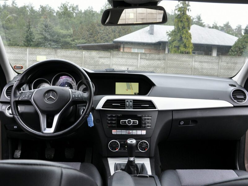 Mercedes C 180 2,2CDi 120KM Elegance/Navi/Skóra/LEDy/Xenon/Alu/El.Klapa W204 (2007-2014)