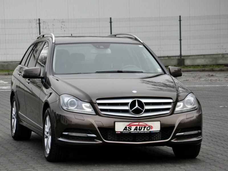 Mercedes C 180 2,2CDi 120KM Elegance/Navi/Skóra/LEDy/Xenon/Alu/El.Klapa W204 (2007-2014)