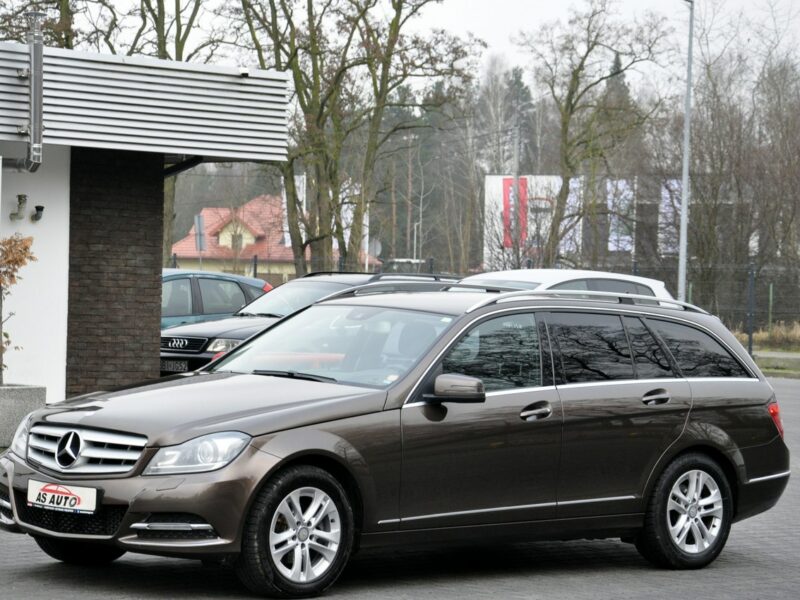 Mercedes C 180 2,2CDi 120KM Elegance/Navi/Skóra/LEDy/Xenon/Alu/El.Klapa W204 (2007-2014)