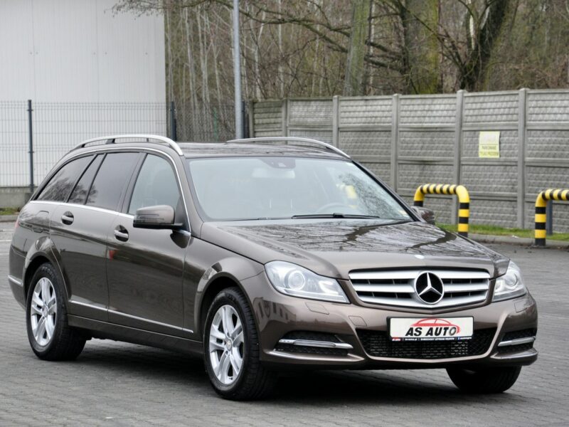 Mercedes C 180 2,2CDi 120KM Elegance/Navi/Skóra/LEDy/Xenon/Alu/El.Klapa W204 (2007-2014)