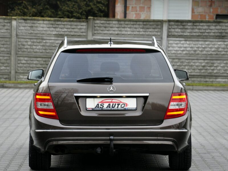 Mercedes C 180 2,2CDi 120KM Elegance/Navi/Skóra/LEDy/Xenon/Alu/El.Klapa W204 (2007-2014)
