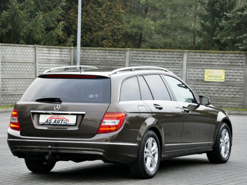 Mercedes C 180 2,2CDi 120KM Elegance/Navi/Skóra/LEDy/Xenon/Alu/El.Klapa W204 (2007-2014)