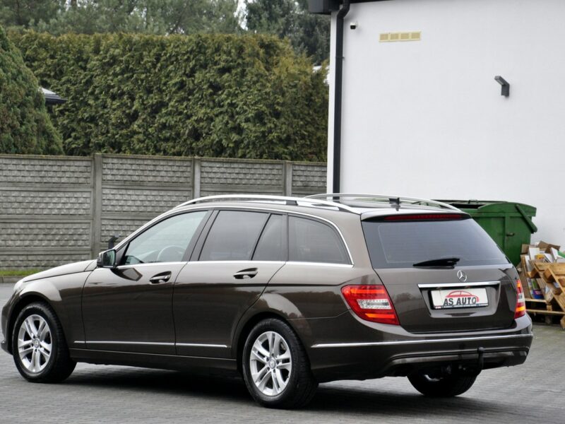 Mercedes C 180 2,2CDi 120KM Elegance/Navi/Skóra/LEDy/Xenon/Alu/El.Klapa W204 (2007-2014)