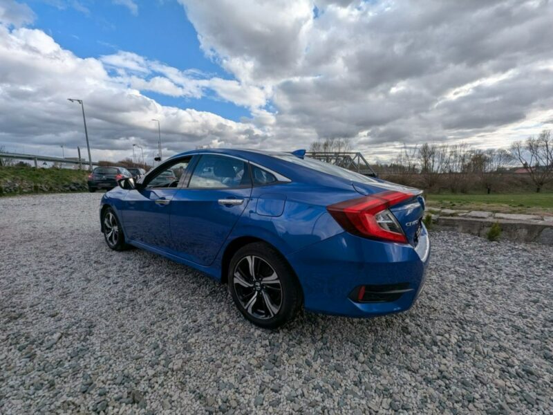 Honda Civic Kamera cofania X (2017-2021)