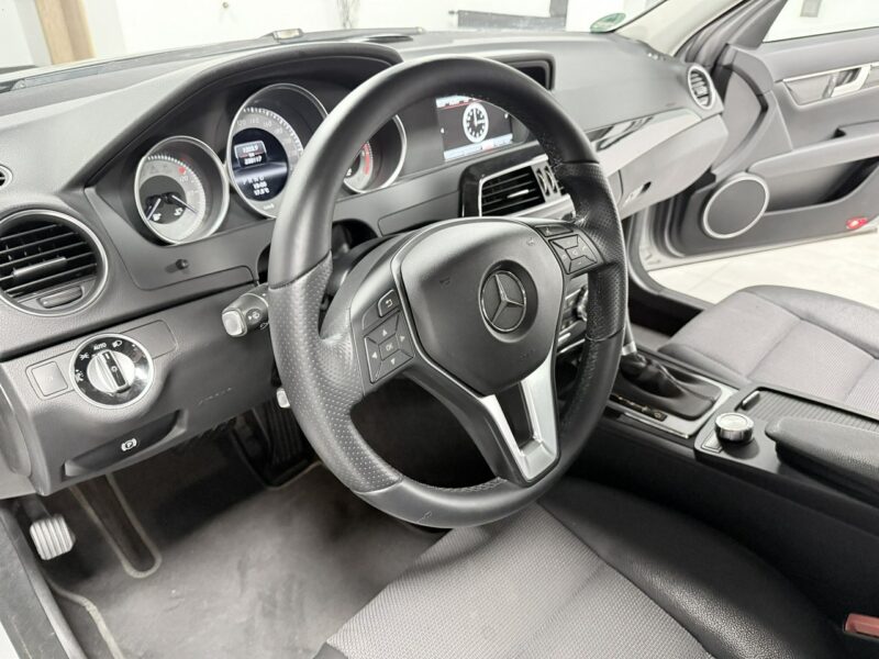 Mercedes C 200 2.2D 136KM Automat*Lifting*Avantgarde*Skóry*Duża Navi*BXenon*Z NIEMIEC W204 (2007-2014)