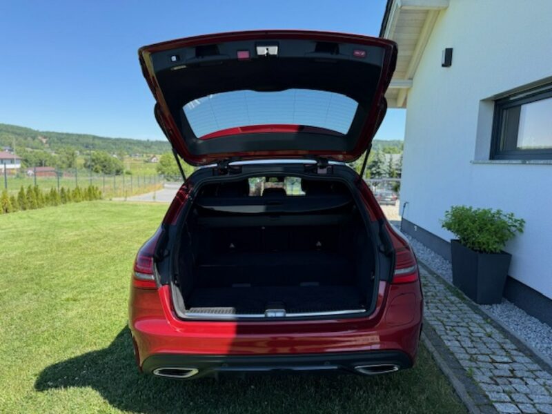 Mercedes C 300 C300e, AMG-Line, Performers, Mega kolor, Gwarancja! W205 (2014-2021)