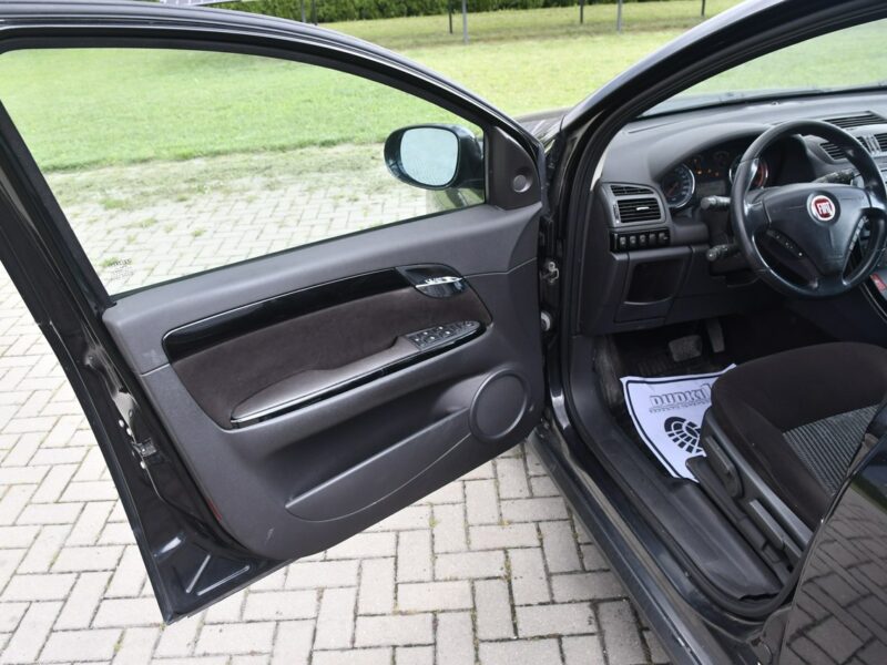 Fiat Croma 1,9jtd DUDKI11 Automat,Navi,Xenony,Tempomat.Parktronic.kredyt.OKAZJA II (2005-)