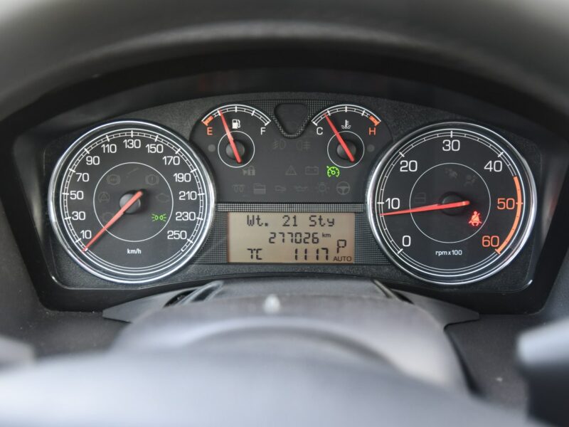 Fiat Croma 1,9jtd DUDKI11 Automat,Navi,Xenony,Tempomat.Parktronic.kredyt.OKAZJA II (2005-)