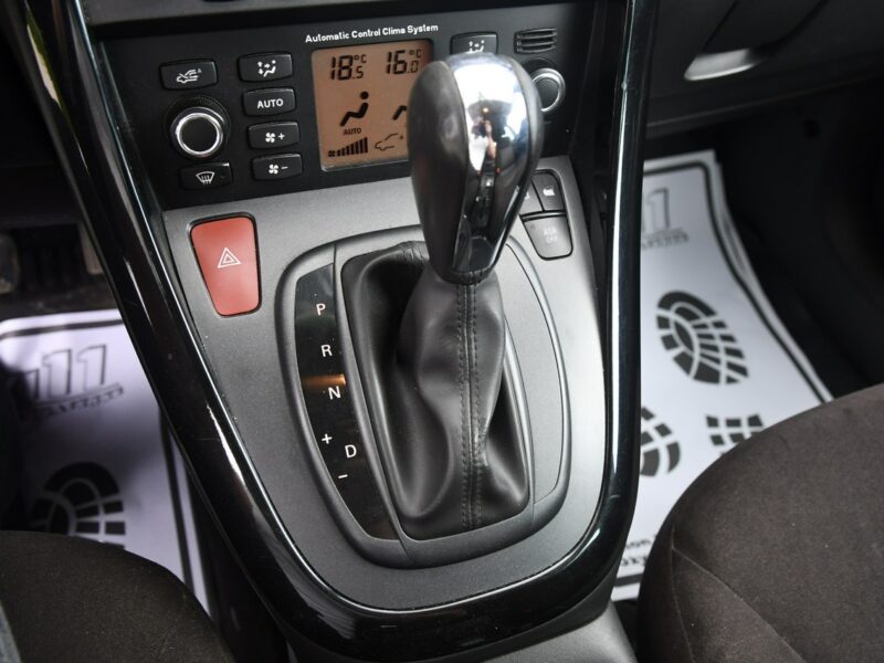Fiat Croma 1,9jtd DUDKI11 Automat,Navi,Xenony,Tempomat.Parktronic.kredyt.OKAZJA II (2005-)
