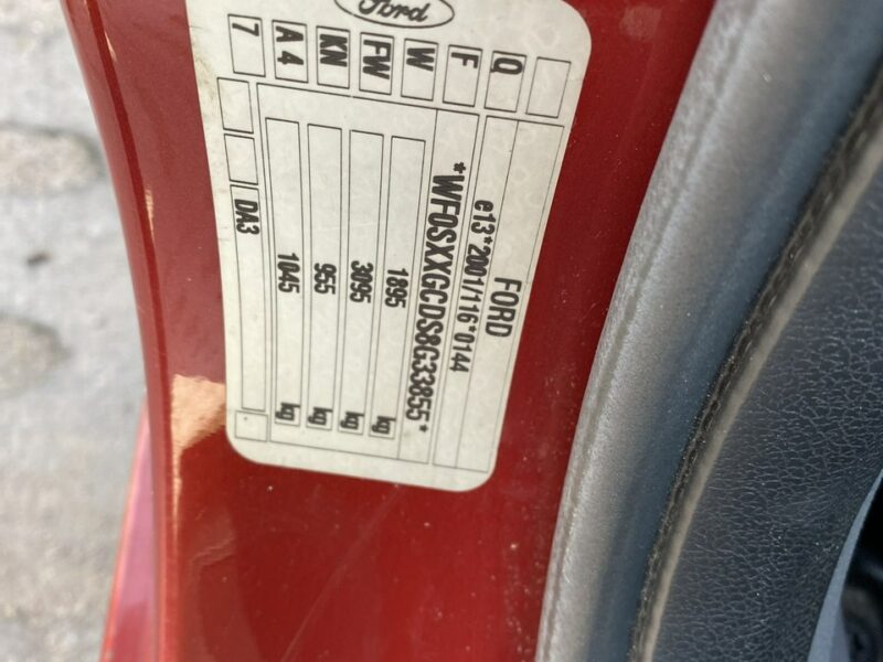 Ford Focus Titanium, czujniki, nawigacja, mocna benzyna, hak, podg. szyba czołowa Mk2 (2004-2011)