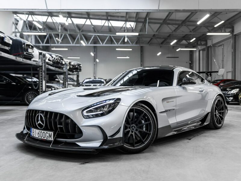 Mercedes AMG GT Black Series. Salon PL. Wideoprezentacja YouTube.