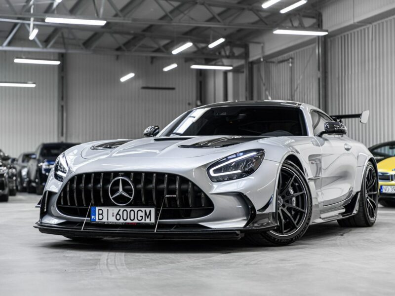 Mercedes AMG GT Black Series. Salon PL. Wideoprezentacja YouTube.