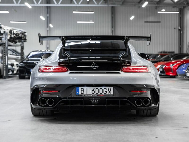 Mercedes AMG GT Black Series. Salon PL. Wideoprezentacja YouTube.