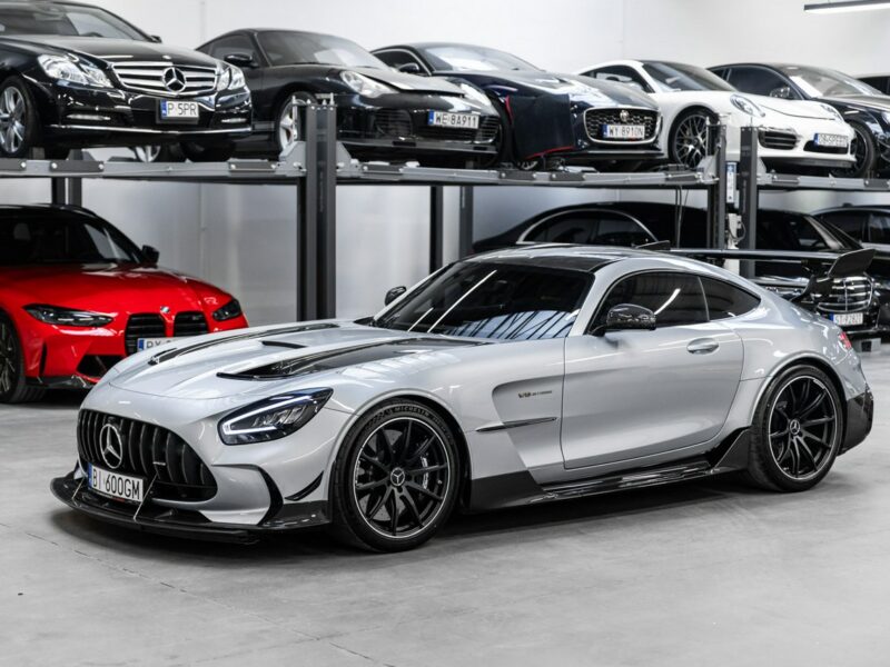 Mercedes AMG GT Black Series. Salon PL. Wideoprezentacja YouTube.