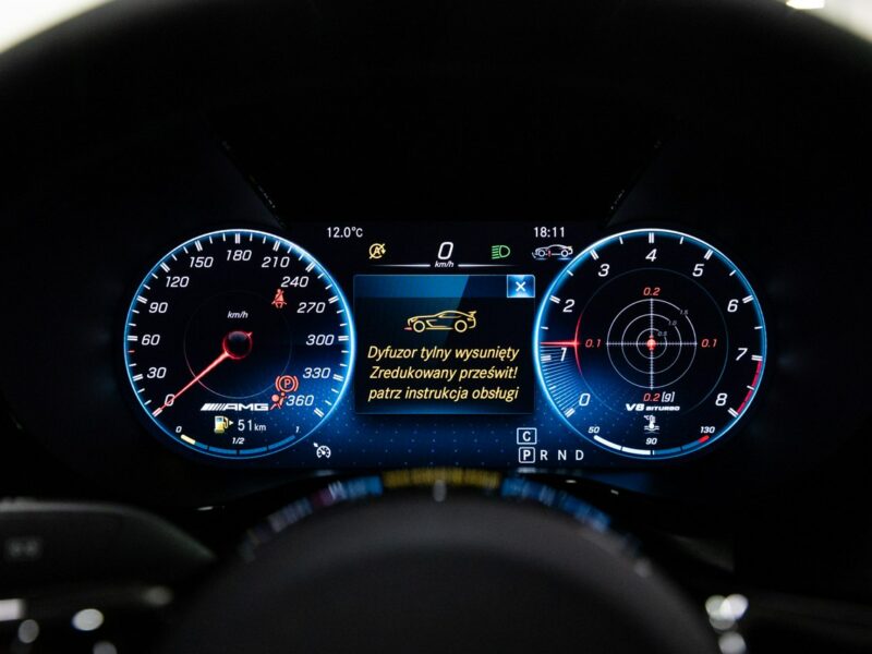 Mercedes AMG GT Black Series. Salon PL. Wideoprezentacja YouTube.