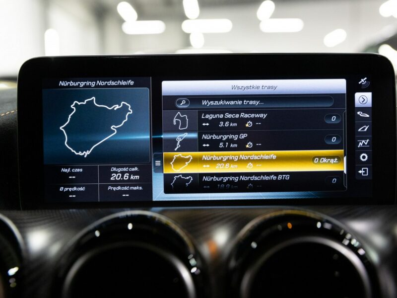 Mercedes AMG GT Black Series. Salon PL. Wideoprezentacja YouTube.