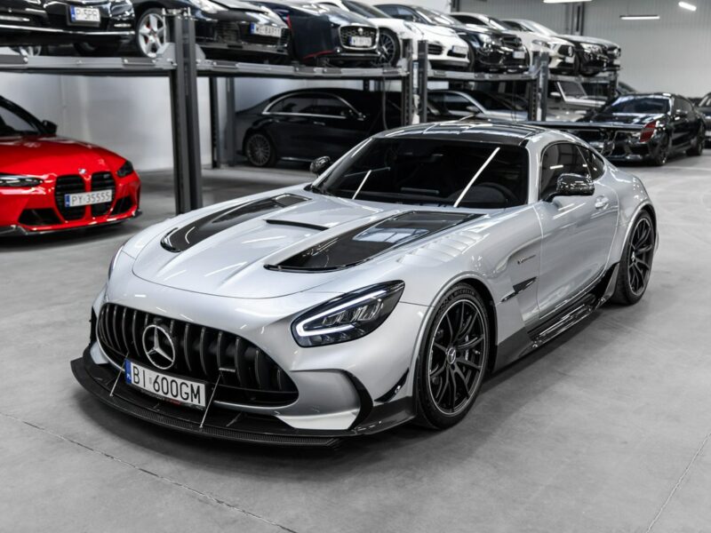 Mercedes AMG GT Black Series. Salon PL. Wideoprezentacja YouTube.