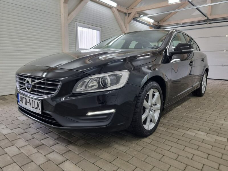 Volvo S60 2.0 T3 Drive-E Momentum, I właściciel, salon Polska, FV23% II (2010-)
