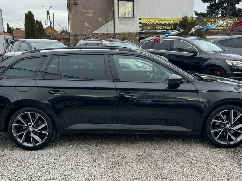 Škoda Superb -SPRZEDANY- 4X4*Full Wyposaż/Sport Line *2.0 TDI - Nowy Rozrząd&Dwumas III (2015-2023)