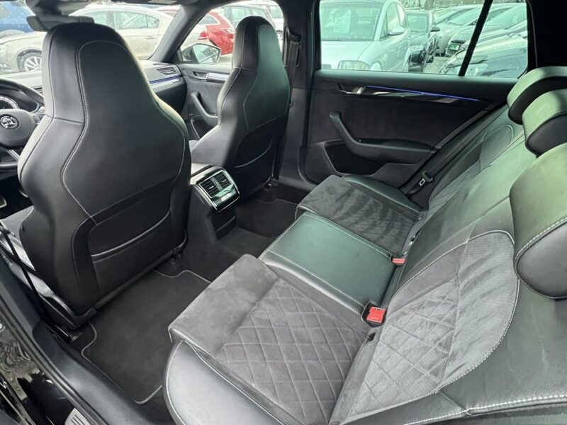Škoda Superb -SPRZEDANY- 4X4*Full Wyposaż/Sport Line *2.0 TDI - Nowy Rozrząd&Dwumas III (2015-2023)
