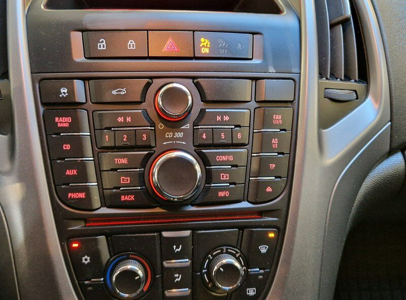 Opel Astra ZOBACZ OPIS !! LPG !!W PODANEJ CENIE ROCZNA GWARANCJA !! J (2009-2019)