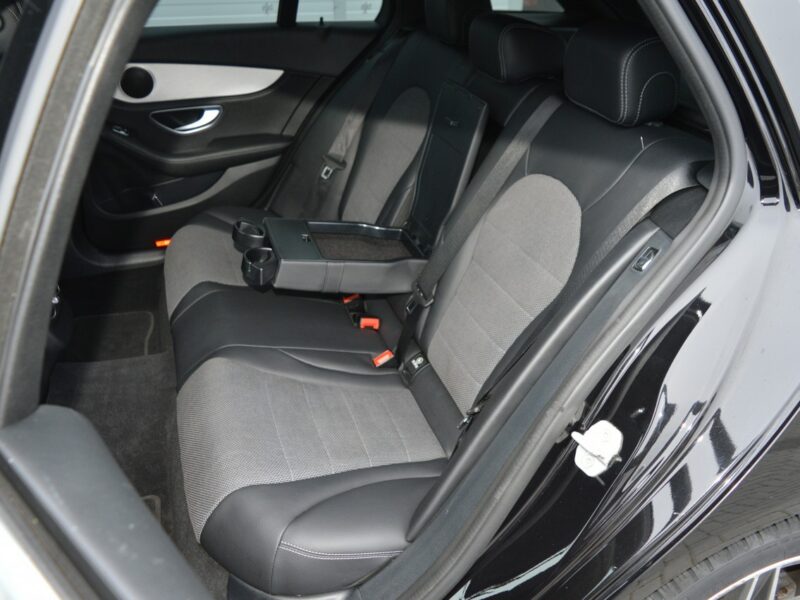 Mercedes C 200 1.6 CDi Serwis Full LED Navi Kamera Nowe opony 207 tys.km. Euro-6b W205 (2014-2021)