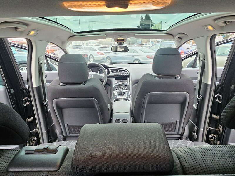 Peugeot 3008 -SPRZEDANY- PREMIUM+ Panorama,Head up,Tempomat ,hak ,Navi,GWARANCJA I (2009-2016)