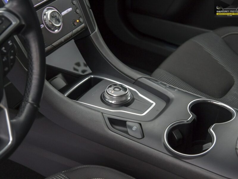 Ford Mondeo Ledy / Kamera Cofania / Titanium / Bezwypadkowy / Serwis ASO / FV 23% Mk5 (2014-)