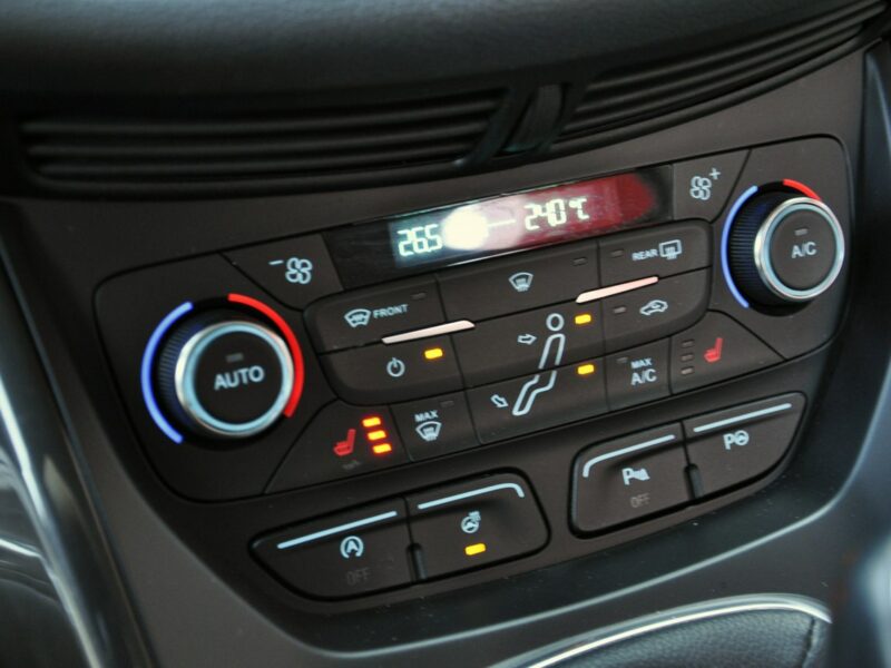 Ford C-Max 1,0T 125KM Titanium/Ledy/ParkAssist/Pdc/Kamera/Alufelgi/Tempomat II (2010-)