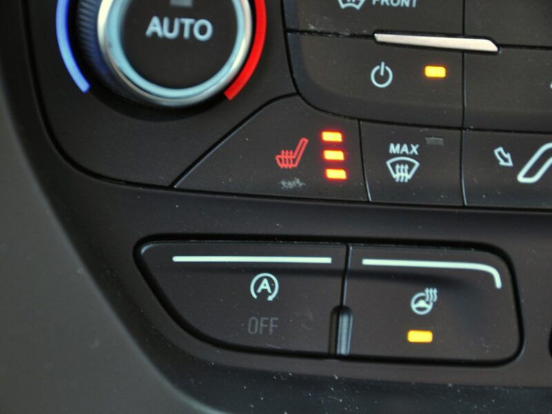 Ford C-Max 1,0T 125KM Titanium/Ledy/ParkAssist/Pdc/Kamera/Alufelgi/Tempomat II (2010-)