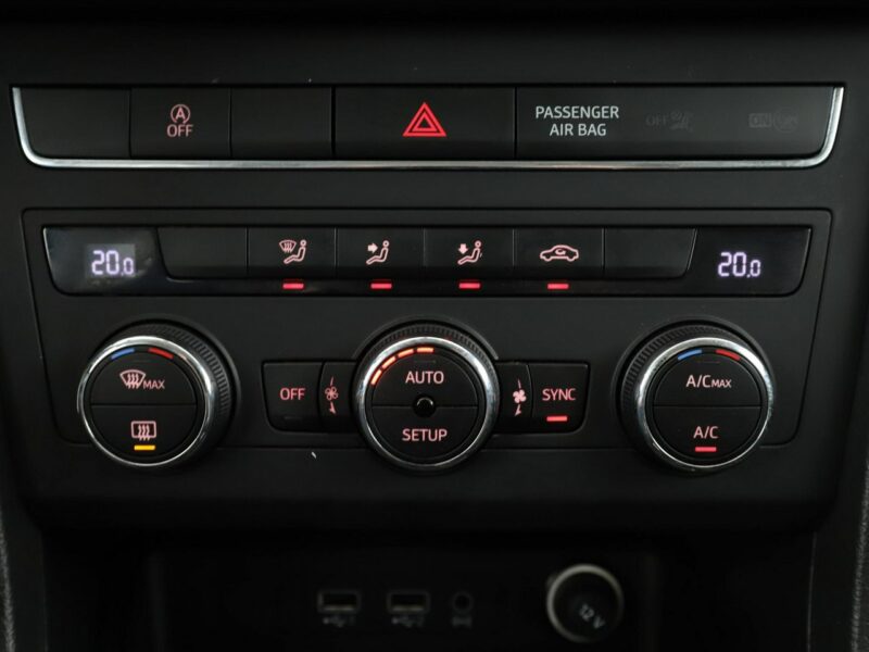 Seat Ateca full LED klima auto navi kamera cofania