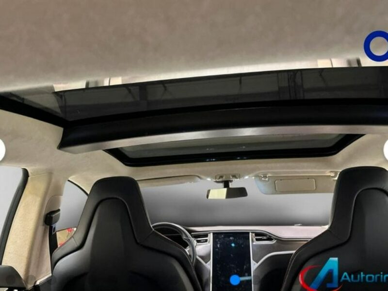 Tesla Model S darmowe ładowanie zadbana sprawna