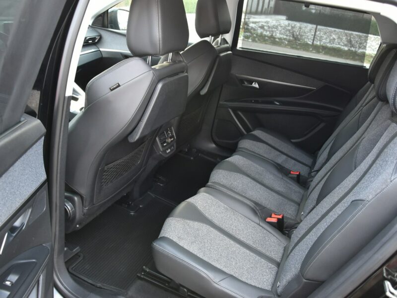 Peugeot 5008 1.5HDi 130KM Automat 2019r. 7os. LED NAVi Kamera Skóra Rolety II (2017-)