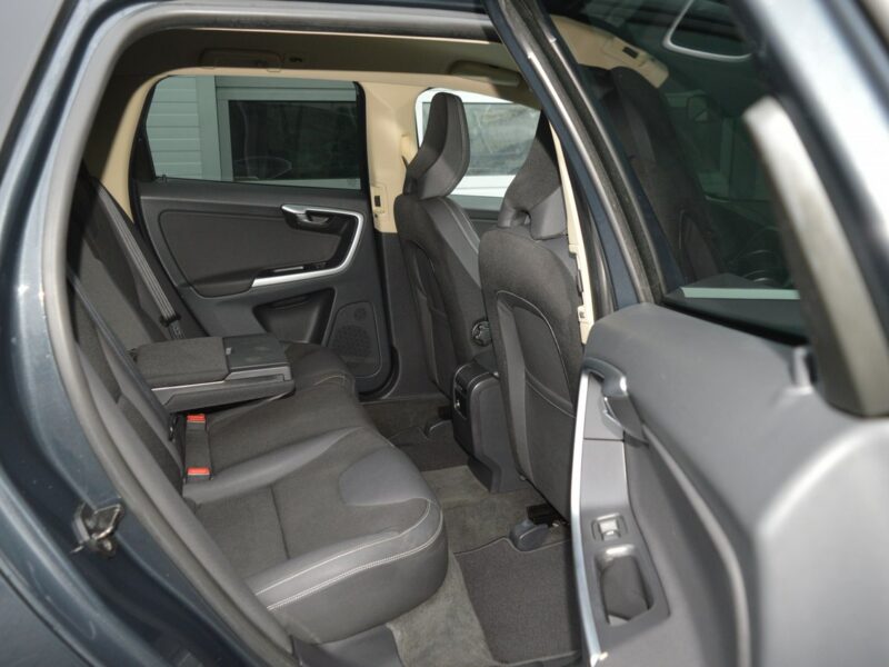 Volvo XC 60 2.0 D3 Automat Navi Bluetooth 263 tys.km. I (2008-2017)