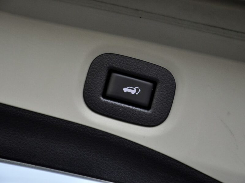 Nissan X-Trail 1,6DCi 130KM Tekna /Navi/Kamera360/Led/KeyLess/Alufelgi/el.klapa III (2014-2021)