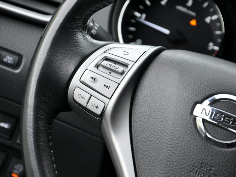 Nissan X-Trail 1,6DCi 130KM Tekna /Navi/Kamera360/Led/KeyLess/Alufelgi/el.klapa III (2014-2021)
