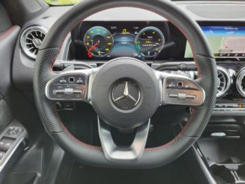 Mercedes GLB