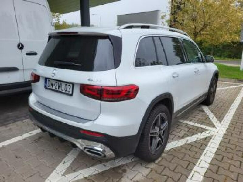 Mercedes GLB
