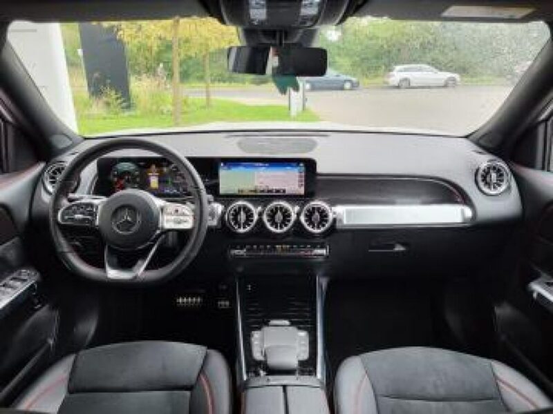 Mercedes GLB