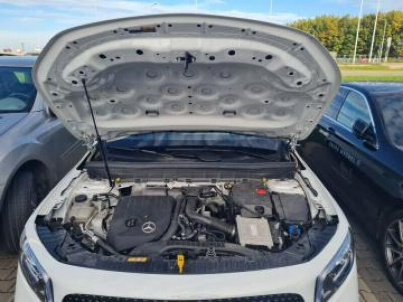 Mercedes GLB