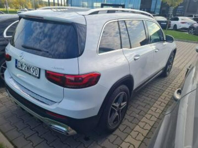 Mercedes GLB