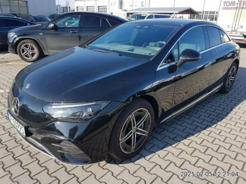 Mercedes EQE