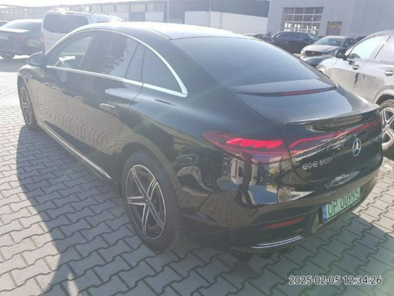 Mercedes EQE