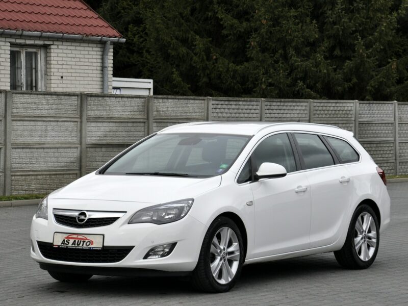 Opel Astra 1.4T 140KM nJoy/Navi/Serwis/Tempomat/Zadbany/Parktronik/ J (2009-2019)