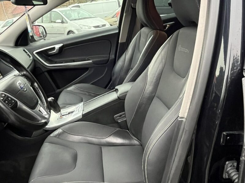 Volvo V60 Volvo V60 2.4D5 R-Design Xenon LED Szyberdach Nawigacja TFT Automat! I (2010-2018)