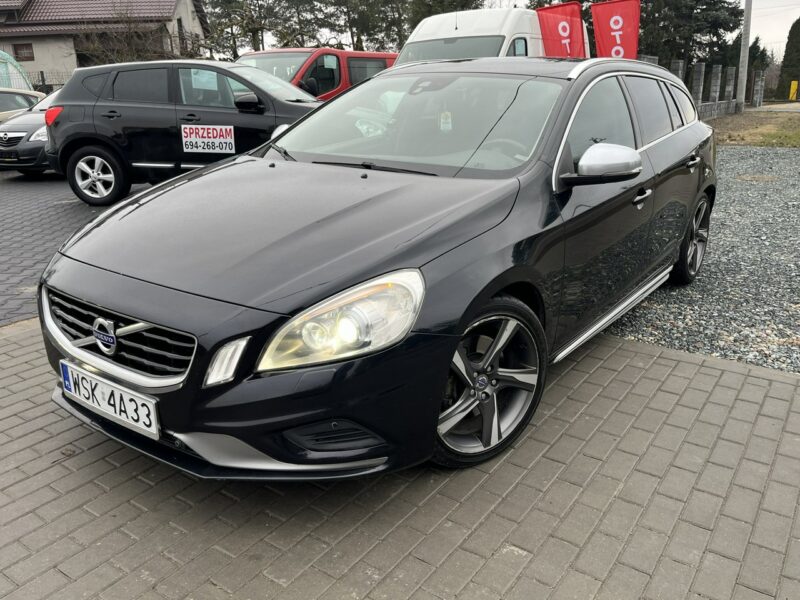 Volvo V60 Volvo V60 2.4D5 R-Design Xenon LED Szyberdach Nawigacja TFT Automat! I (2010-2018)