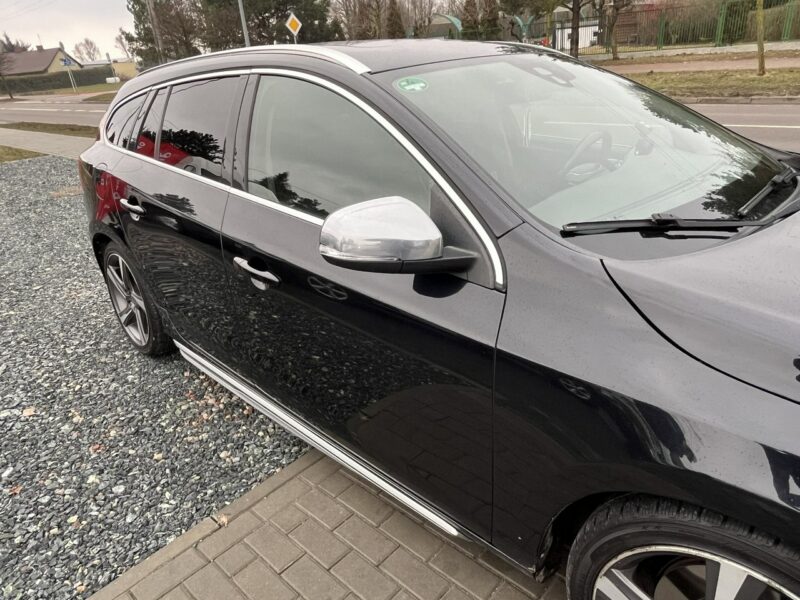 Volvo V60 Volvo V60 2.4D5 R-Design Xenon LED Szyberdach Nawigacja TFT Automat! I (2010-2018)