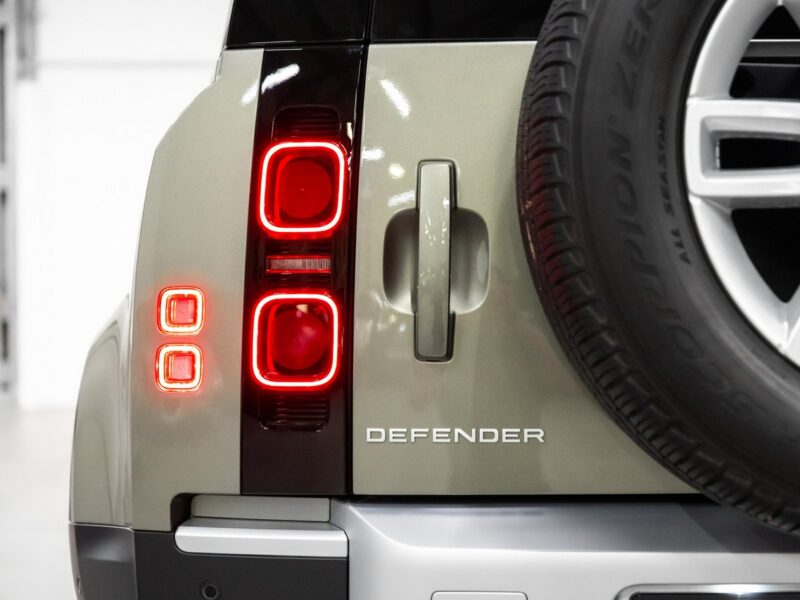 Land Rover Defender 110 3.0D 200KM S. Kamery 3D. Hak. Gwarancja 03.2026. Wideoprezentacja. IV (2019-)