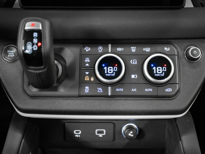 Land Rover Defender 110 3.0D 200KM S. Kamery 3D. Hak. Gwarancja 03.2026. Wideoprezentacja. IV (2019-)
