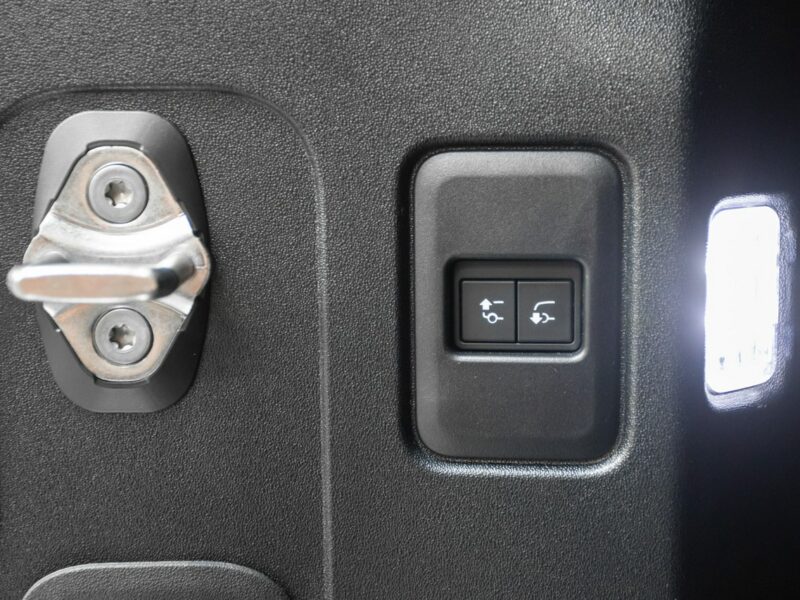 Land Rover Defender 110 3.0D 200KM S. Kamery 3D. Hak. Gwarancja 03.2026. Wideoprezentacja. IV (2019-)